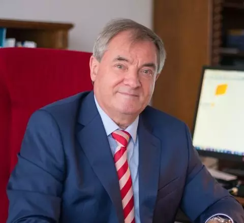 Regős Gábor - Contorg Kft.
